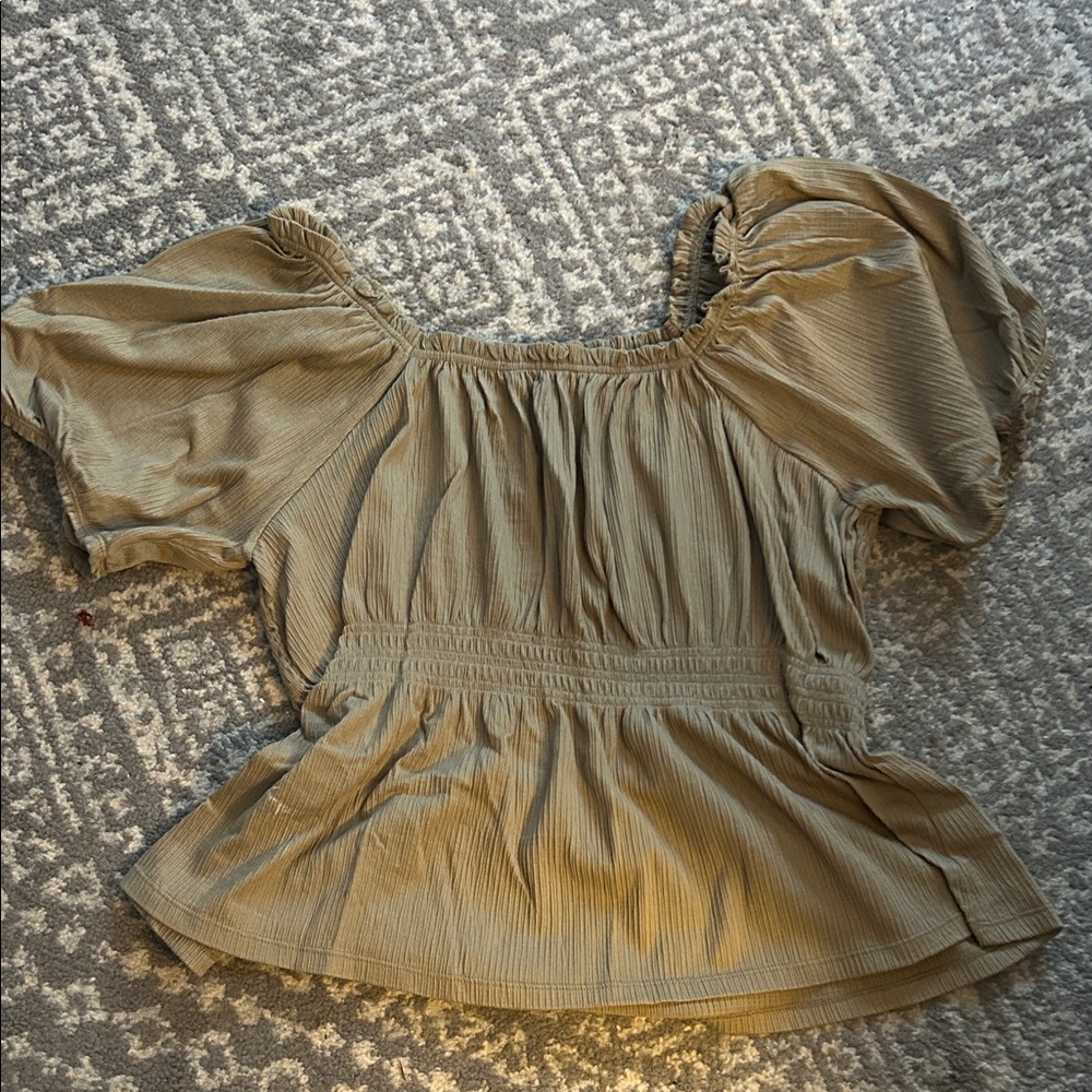 Old Navy Olive Women's Blouse